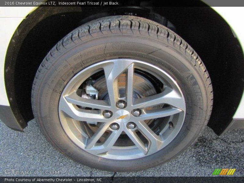 Iridescent Pearl Tricoat / Jet Black 2016 Chevrolet Equinox LTZ