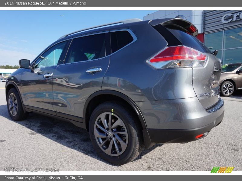 Gun Metallic / Almond 2016 Nissan Rogue SL