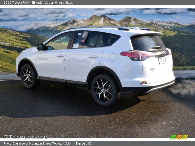 Super White / Black 2016 Toyota RAV4 SE AWD