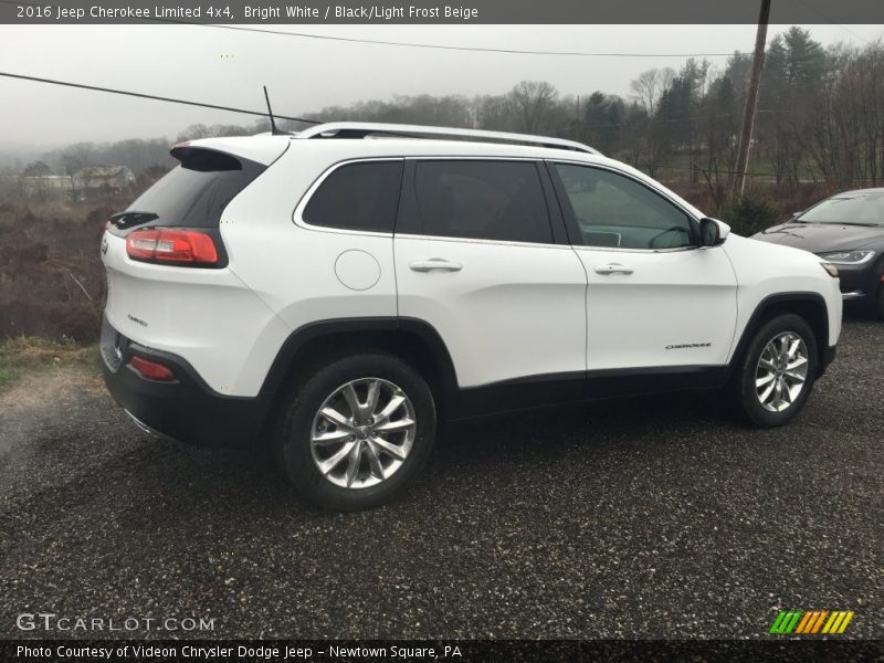 Bright White / Black/Light Frost Beige 2016 Jeep Cherokee Limited 4x4