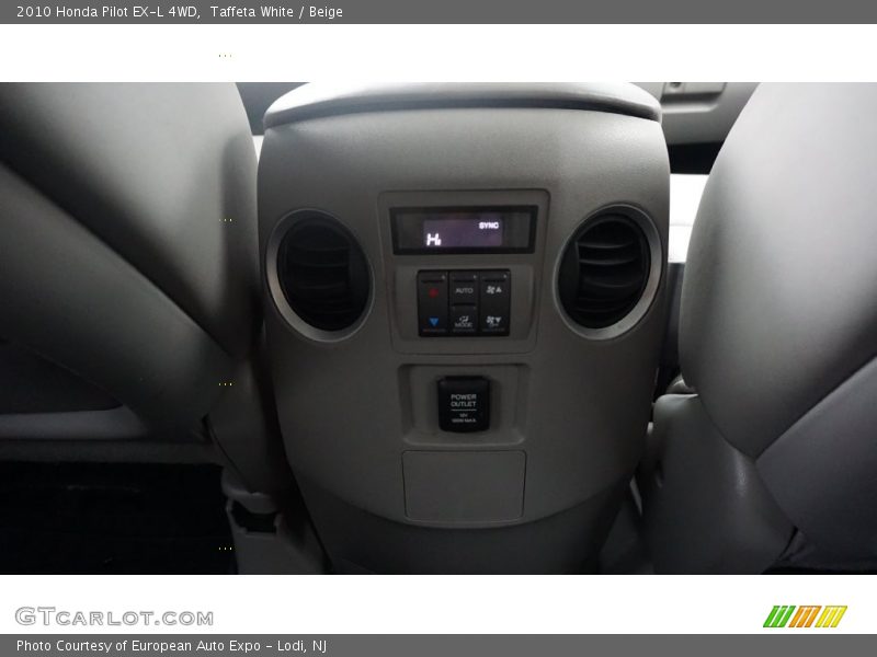 Taffeta White / Beige 2010 Honda Pilot EX-L 4WD