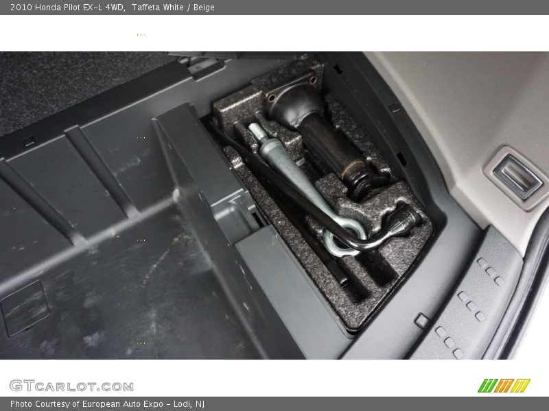 Taffeta White / Beige 2010 Honda Pilot EX-L 4WD