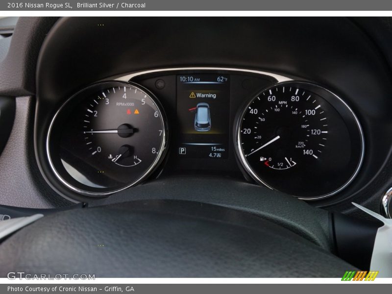 Brilliant Silver / Charcoal 2016 Nissan Rogue SL