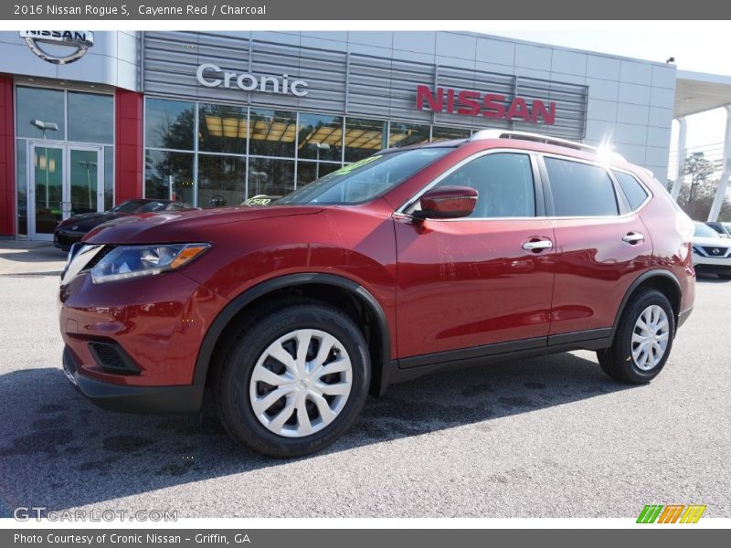 Cayenne Red / Charcoal 2016 Nissan Rogue S