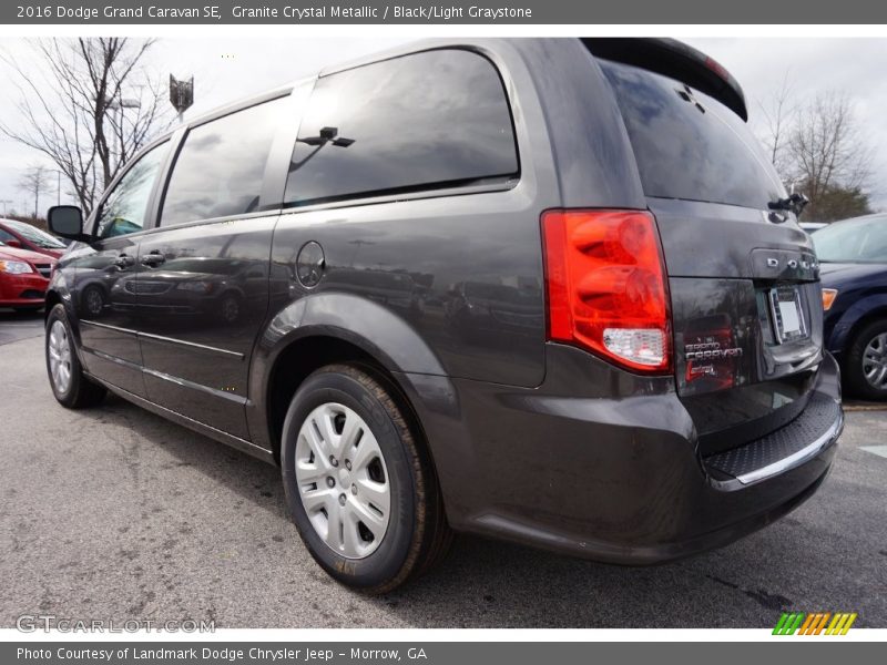 Granite Crystal Metallic / Black/Light Graystone 2016 Dodge Grand Caravan SE