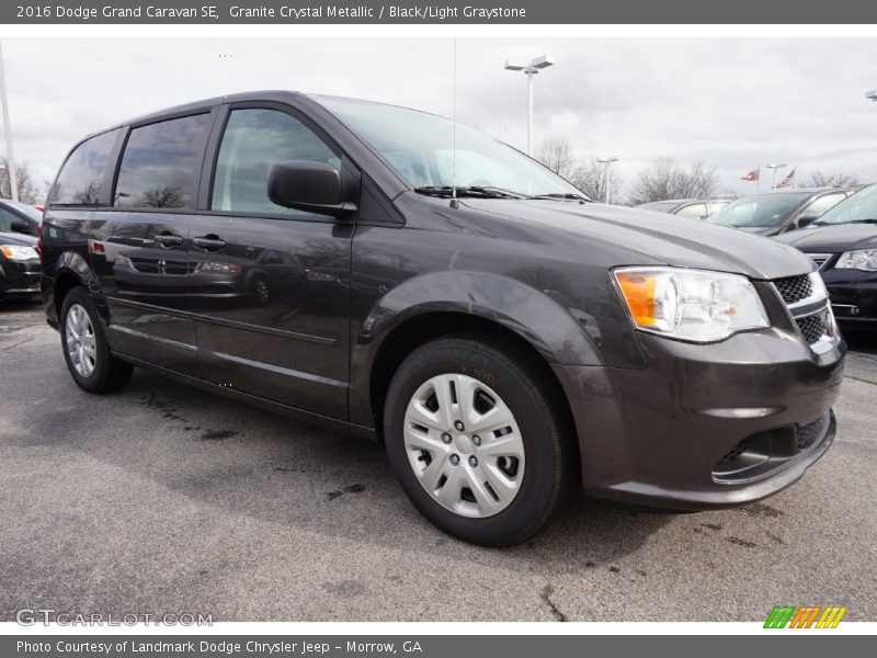 Granite Crystal Metallic / Black/Light Graystone 2016 Dodge Grand Caravan SE