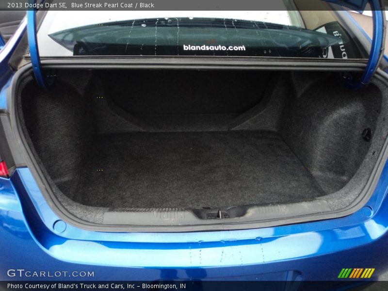 Blue Streak Pearl Coat / Black 2013 Dodge Dart SE