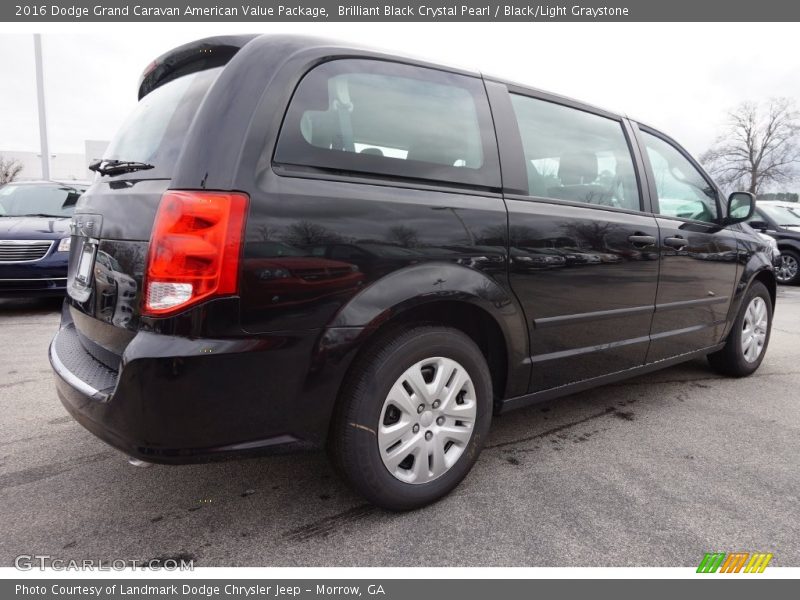 Brilliant Black Crystal Pearl / Black/Light Graystone 2016 Dodge Grand Caravan American Value Package