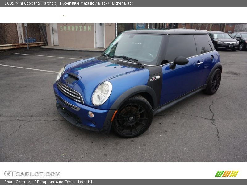 Hyper Blue Metallic / Black/Panther Black 2005 Mini Cooper S Hardtop