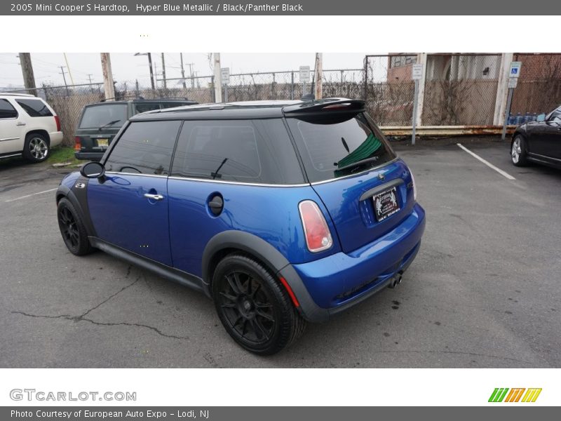 Hyper Blue Metallic / Black/Panther Black 2005 Mini Cooper S Hardtop