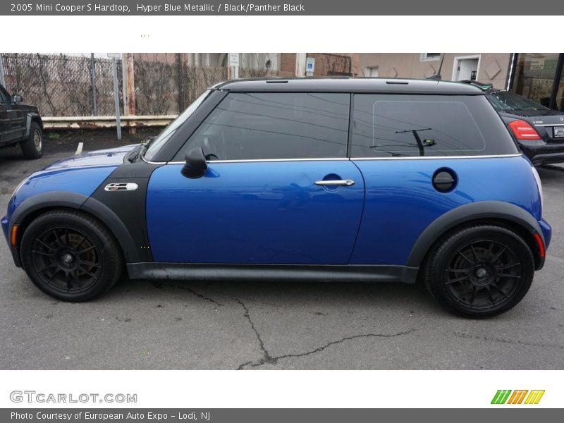 Hyper Blue Metallic / Black/Panther Black 2005 Mini Cooper S Hardtop