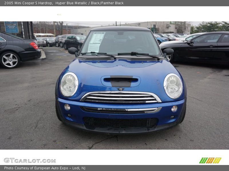 Hyper Blue Metallic / Black/Panther Black 2005 Mini Cooper S Hardtop