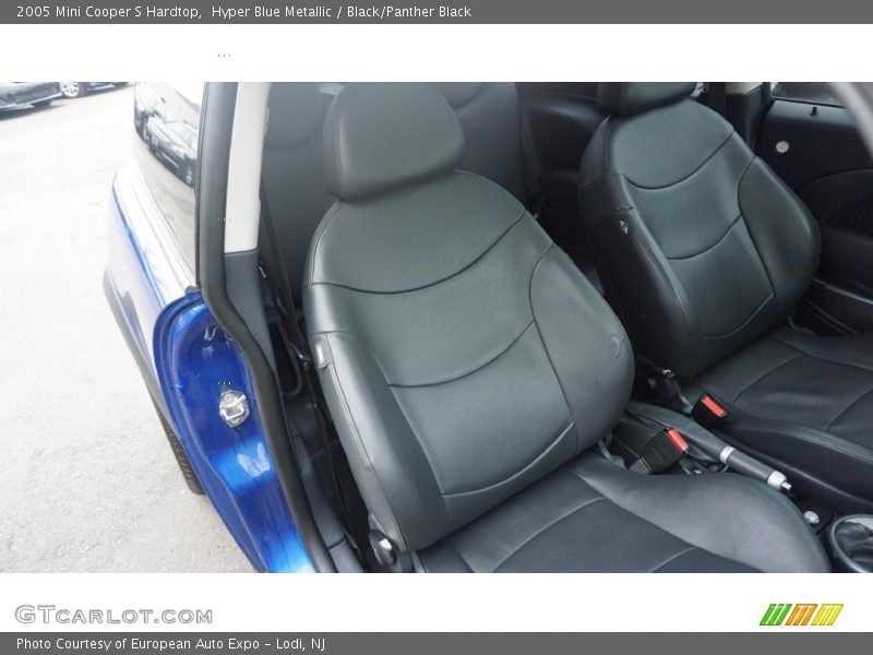 Hyper Blue Metallic / Black/Panther Black 2005 Mini Cooper S Hardtop