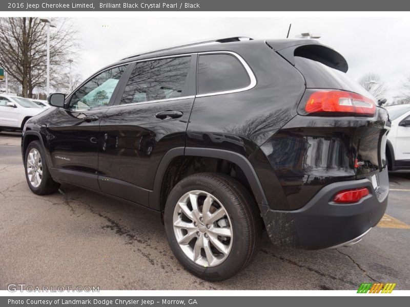 Brilliant Black Crystal Pearl / Black 2016 Jeep Cherokee Limited