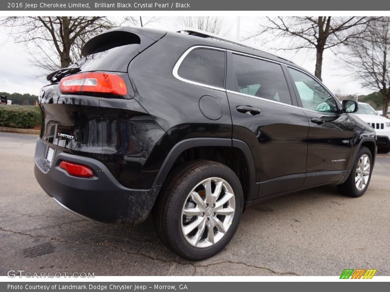 Brilliant Black Crystal Pearl / Black 2016 Jeep Cherokee Limited