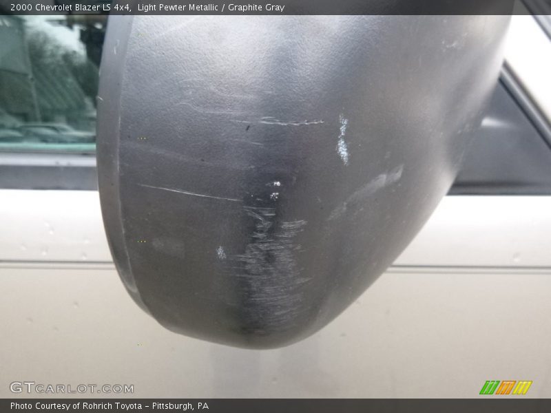 Light Pewter Metallic / Graphite Gray 2000 Chevrolet Blazer LS 4x4