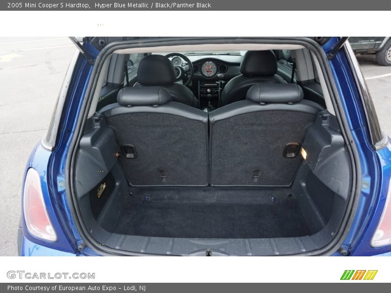 Hyper Blue Metallic / Black/Panther Black 2005 Mini Cooper S Hardtop