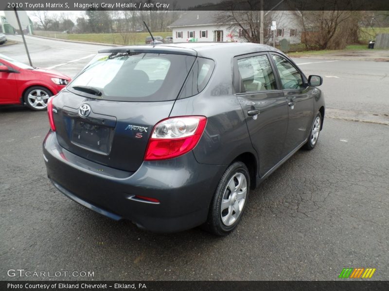 Magnetic Gray Metallic / Ash Gray 2010 Toyota Matrix S