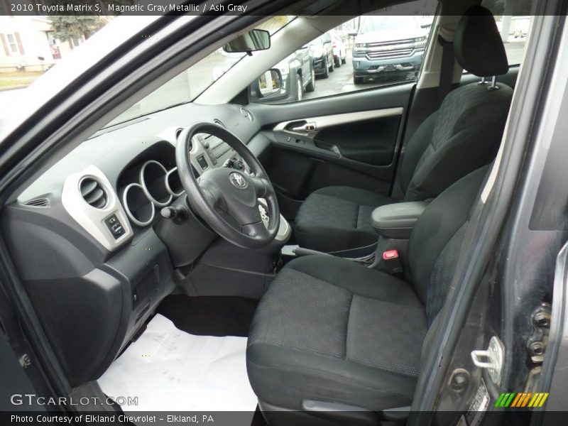 Magnetic Gray Metallic / Ash Gray 2010 Toyota Matrix S