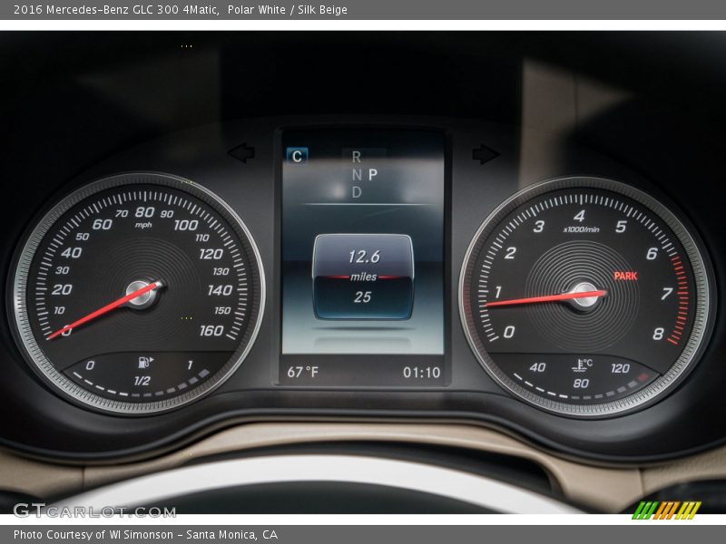 Polar White / Silk Beige 2016 Mercedes-Benz GLC 300 4Matic
