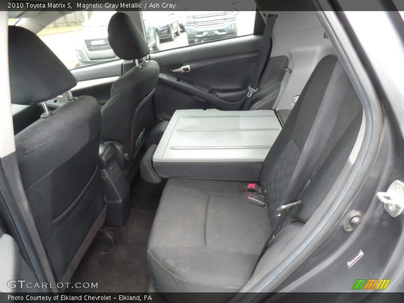 Magnetic Gray Metallic / Ash Gray 2010 Toyota Matrix S