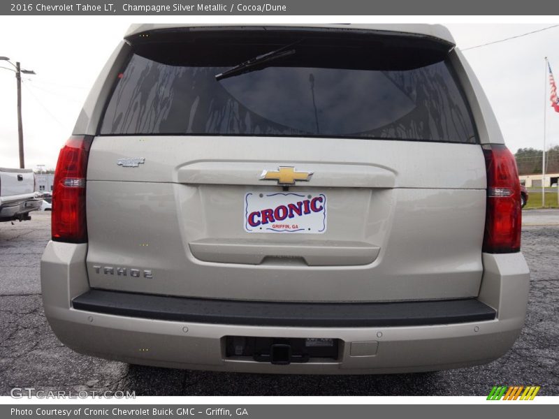 Champagne Silver Metallic / Cocoa/Dune 2016 Chevrolet Tahoe LT
