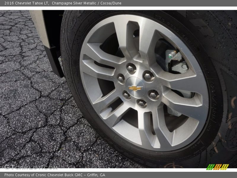 Champagne Silver Metallic / Cocoa/Dune 2016 Chevrolet Tahoe LT