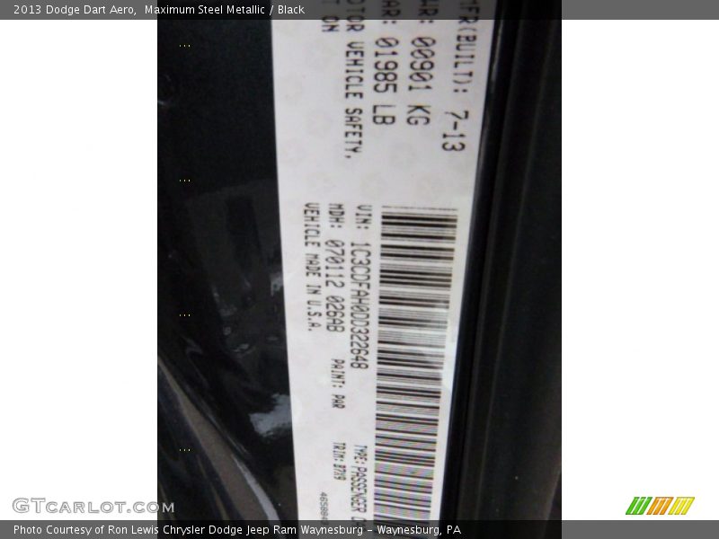 Maximum Steel Metallic / Black 2013 Dodge Dart Aero