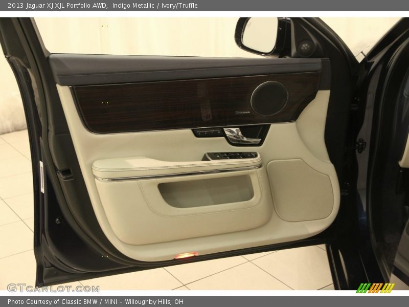 Indigo Metallic / Ivory/Truffle 2013 Jaguar XJ XJL Portfolio AWD