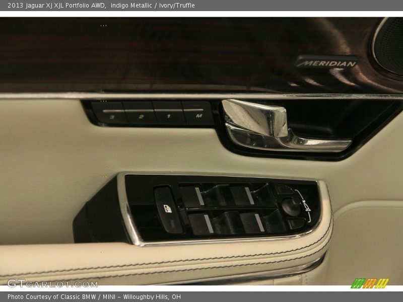 Indigo Metallic / Ivory/Truffle 2013 Jaguar XJ XJL Portfolio AWD