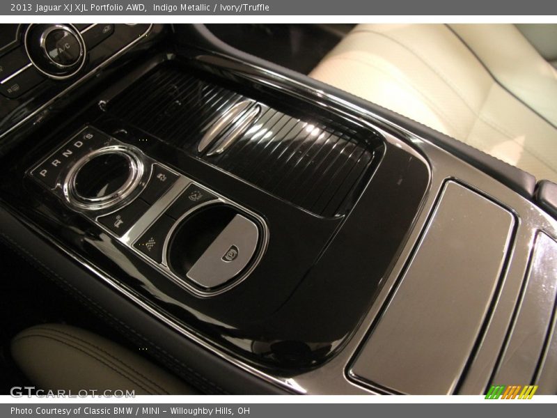 Indigo Metallic / Ivory/Truffle 2013 Jaguar XJ XJL Portfolio AWD