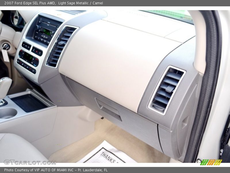 Light Sage Metallic / Camel 2007 Ford Edge SEL Plus AWD