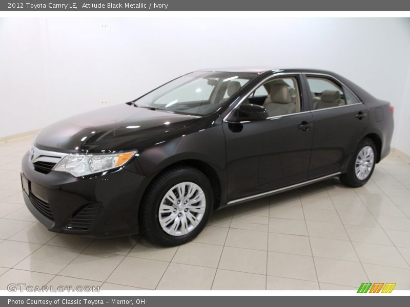Attitude Black Metallic / Ivory 2012 Toyota Camry LE