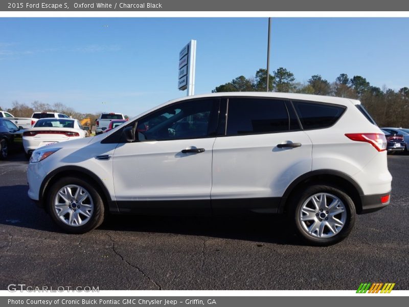 Oxford White / Charcoal Black 2015 Ford Escape S