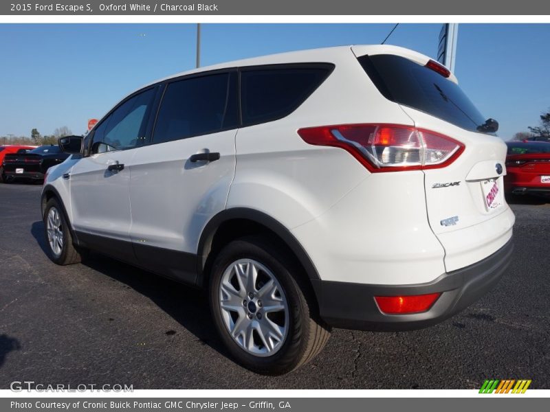 Oxford White / Charcoal Black 2015 Ford Escape S