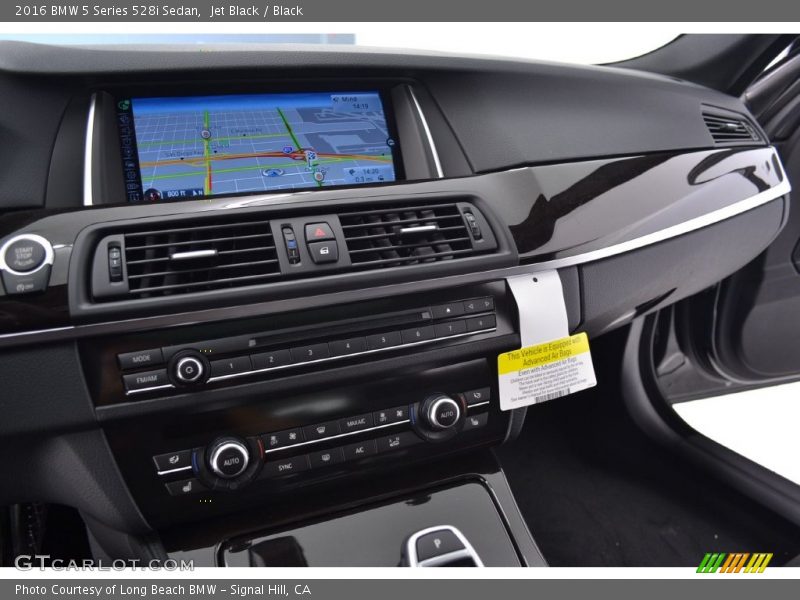 Jet Black / Black 2016 BMW 5 Series 528i Sedan