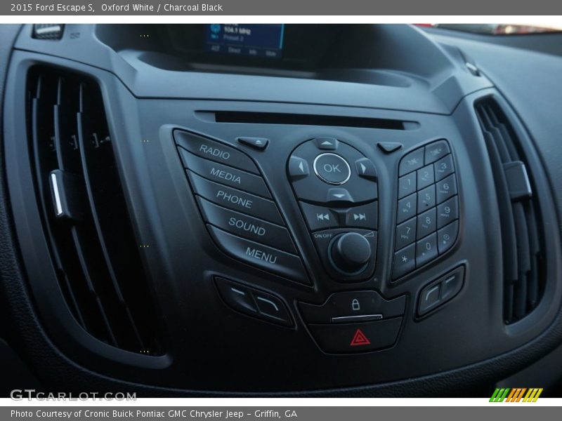 Oxford White / Charcoal Black 2015 Ford Escape S