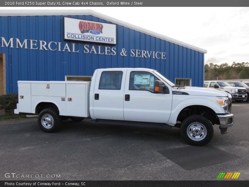 Oxford White / Steel 2016 Ford F250 Super Duty XL Crew Cab 4x4 Chassis