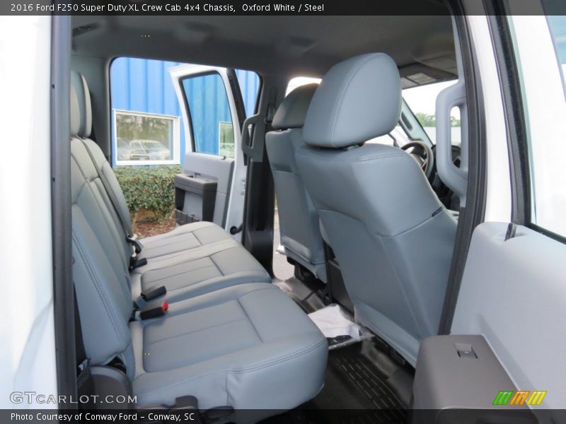 Oxford White / Steel 2016 Ford F250 Super Duty XL Crew Cab 4x4 Chassis