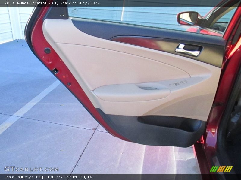 Sparkling Ruby / Black 2013 Hyundai Sonata SE 2.0T