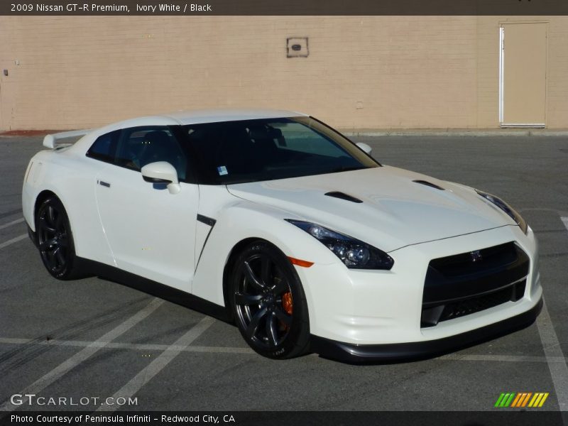 Ivory White / Black 2009 Nissan GT-R Premium