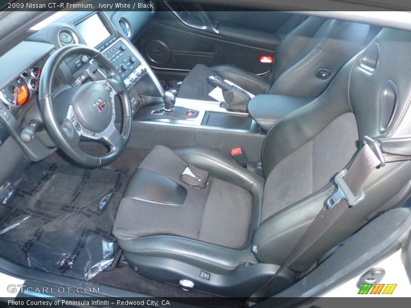 Ivory White / Black 2009 Nissan GT-R Premium