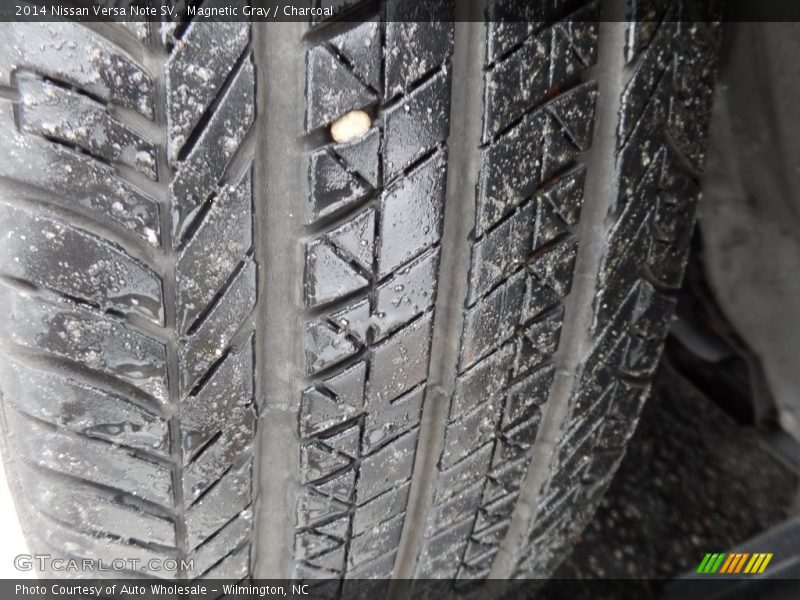 Magnetic Gray / Charcoal 2014 Nissan Versa Note SV