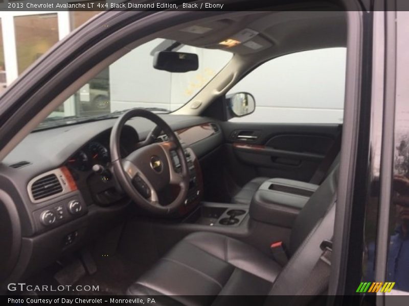 Black / Ebony 2013 Chevrolet Avalanche LT 4x4 Black Diamond Edition