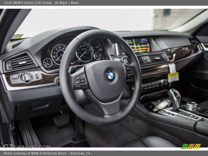 Jet Black / Black 2016 BMW 5 Series 528i Sedan