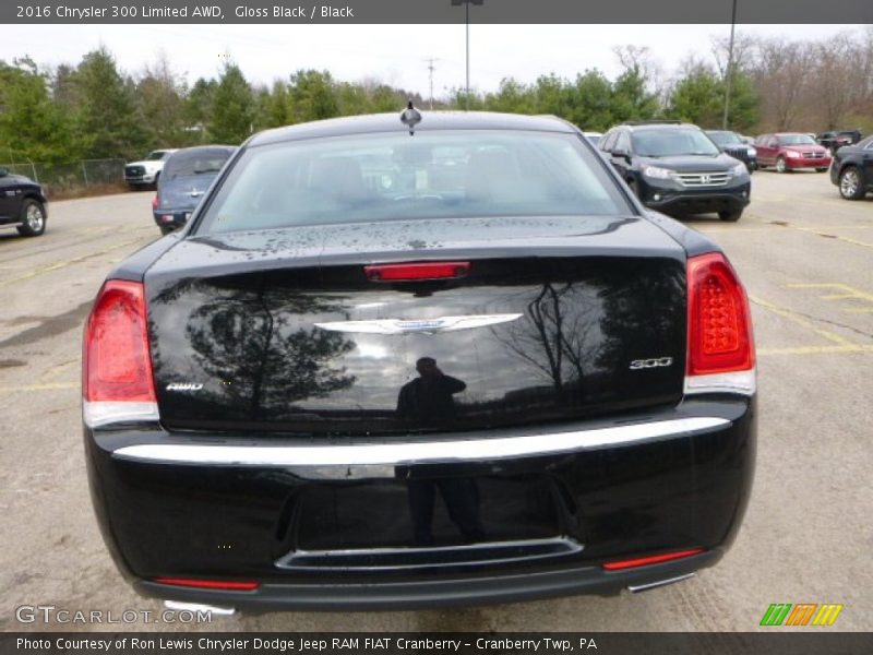 Gloss Black / Black 2016 Chrysler 300 Limited AWD