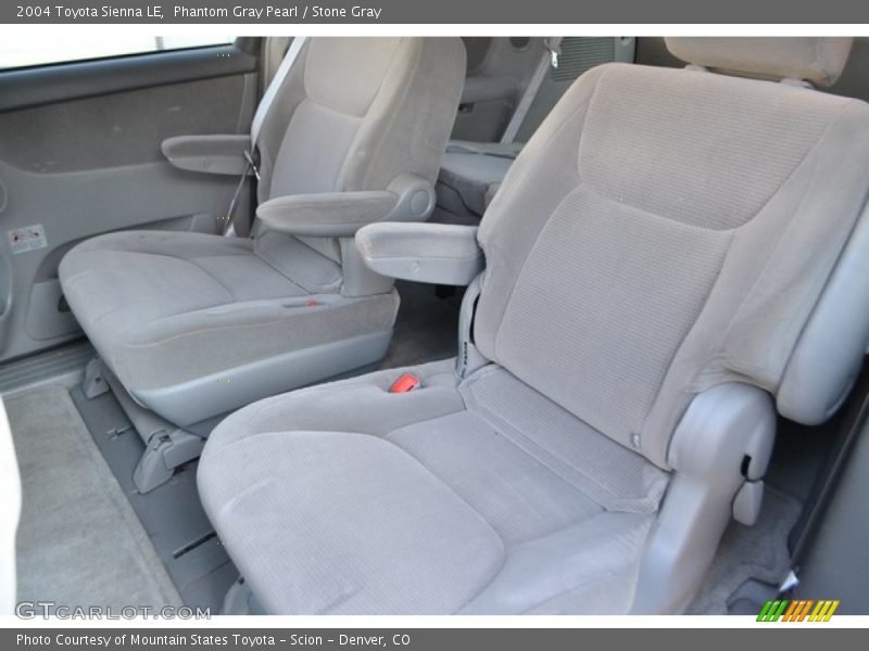 Phantom Gray Pearl / Stone Gray 2004 Toyota Sienna LE
