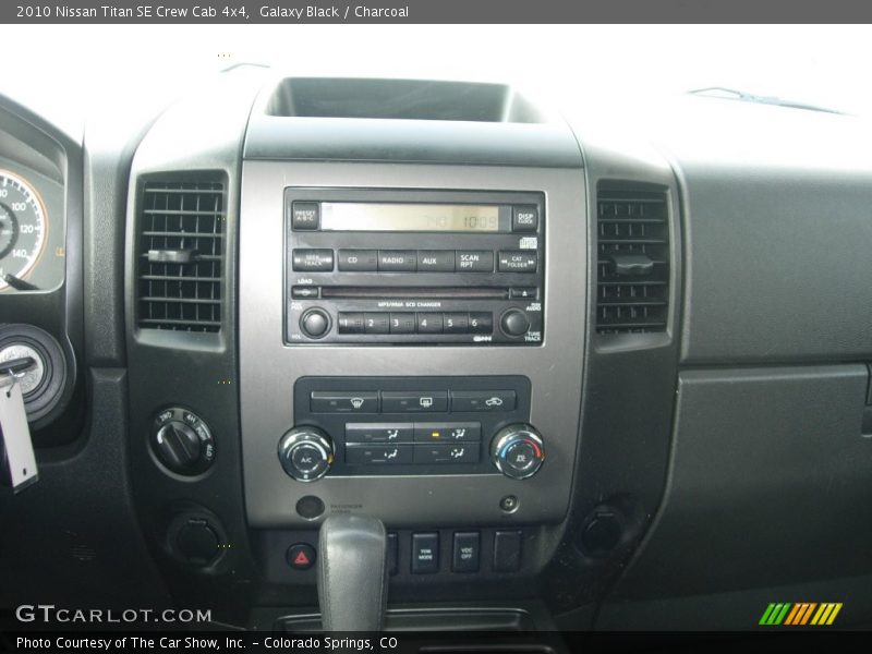Galaxy Black / Charcoal 2010 Nissan Titan SE Crew Cab 4x4
