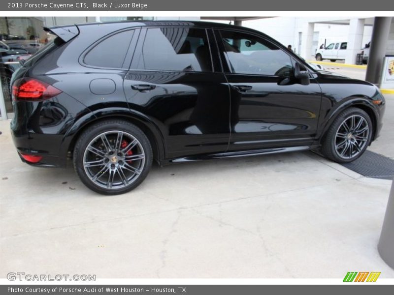 Black / Luxor Beige 2013 Porsche Cayenne GTS