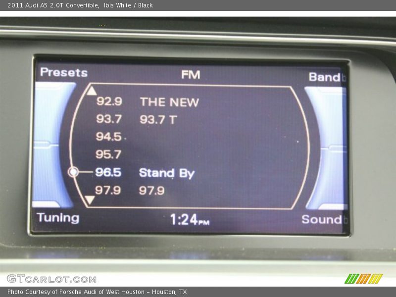 Ibis White / Black 2011 Audi A5 2.0T Convertible